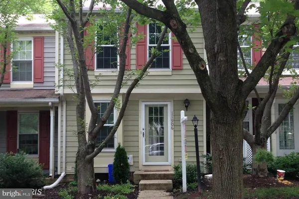 $2,800 | 11906 Fieldthorn Court, Reston, VA 20194