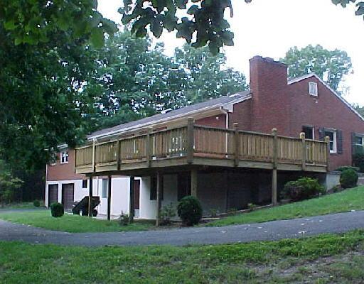 1784 Beagle Club Road Vinton, VA 24179 - Photo 3 of 5 Listing Photo