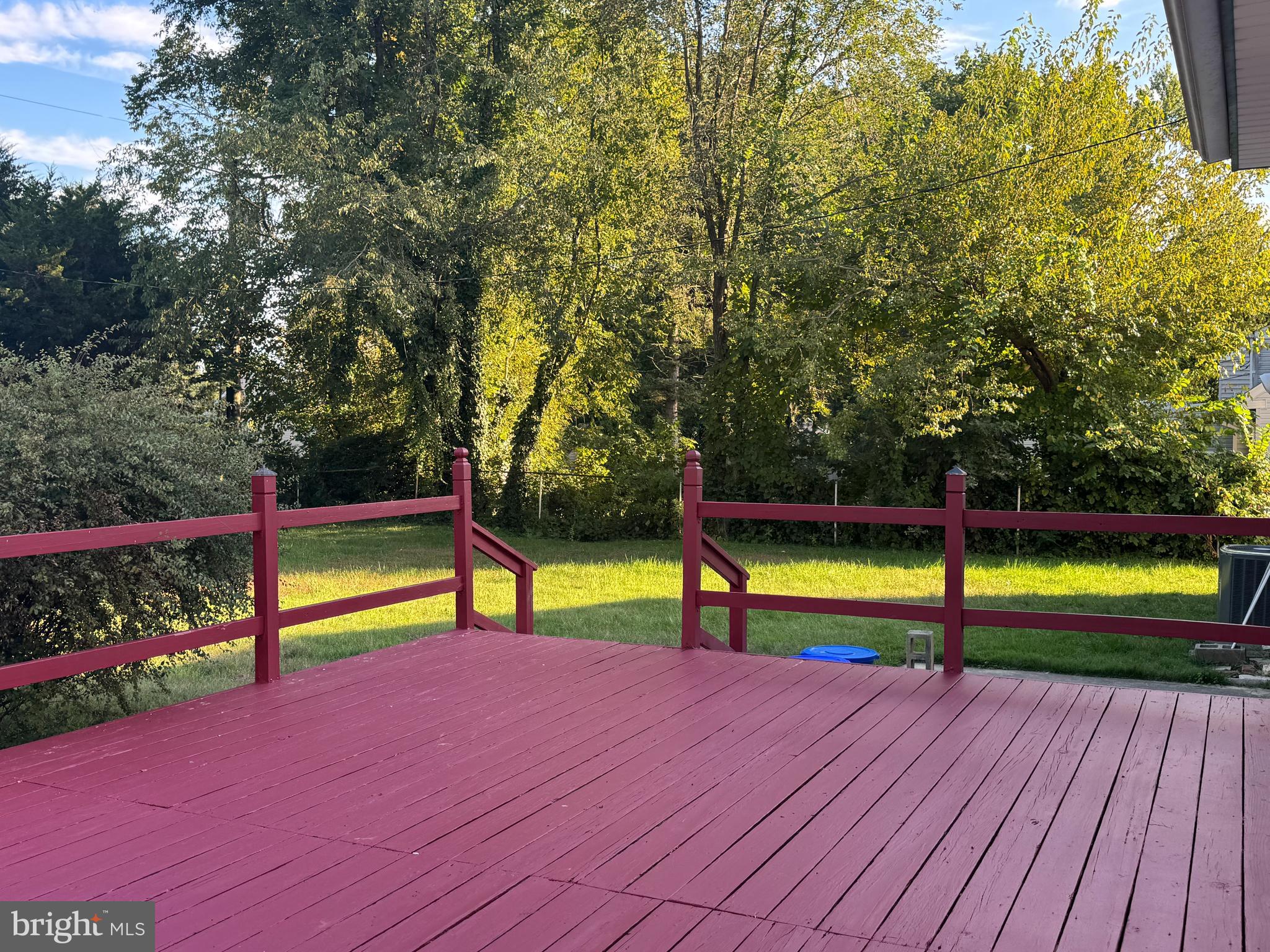 18 Cobblestone Lane Aston, PA 19014 - Photo 13 of 36 Deck