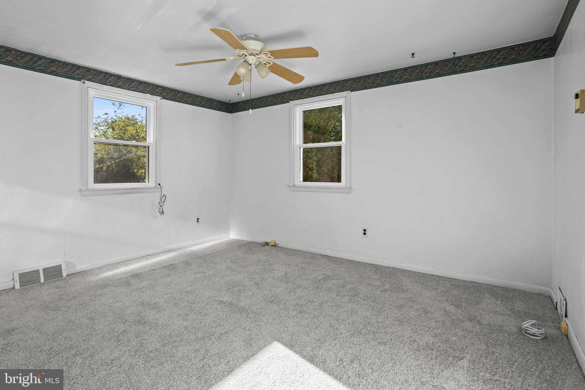 18 Cobblestone Lane Aston, PA 19014 - Photo 26 of 36 Main Bedroom