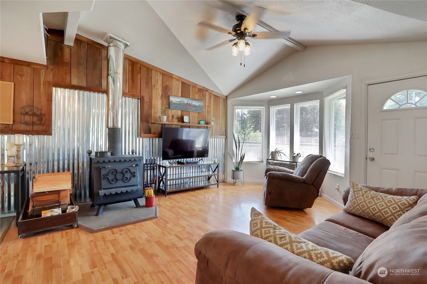 907 West Front Street Winlock, WA 98596 - Photo 10 of 27 Gallery Image 10