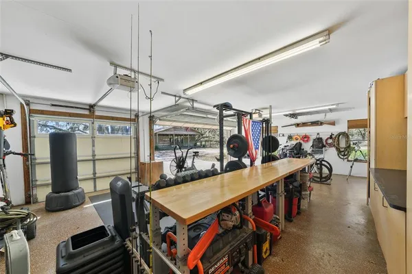 $1,600,000 | 808 Old Welcome Road, Lithia, FL 33547