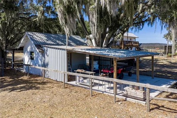 $1,600,000 | 808 Old Welcome Road, Lithia, FL 33547