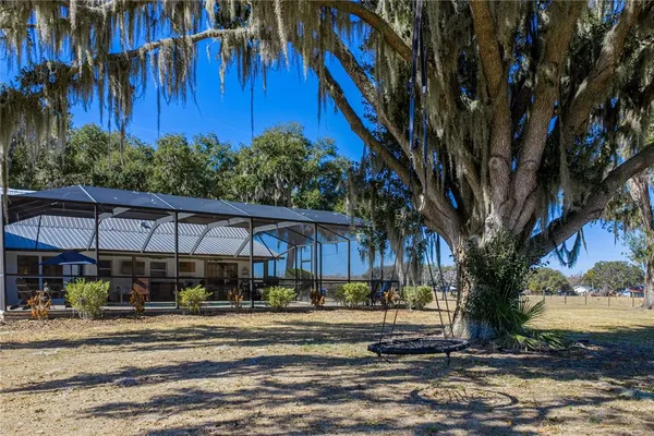 $1,600,000 | 808 Old Welcome Road, Lithia, FL 33547