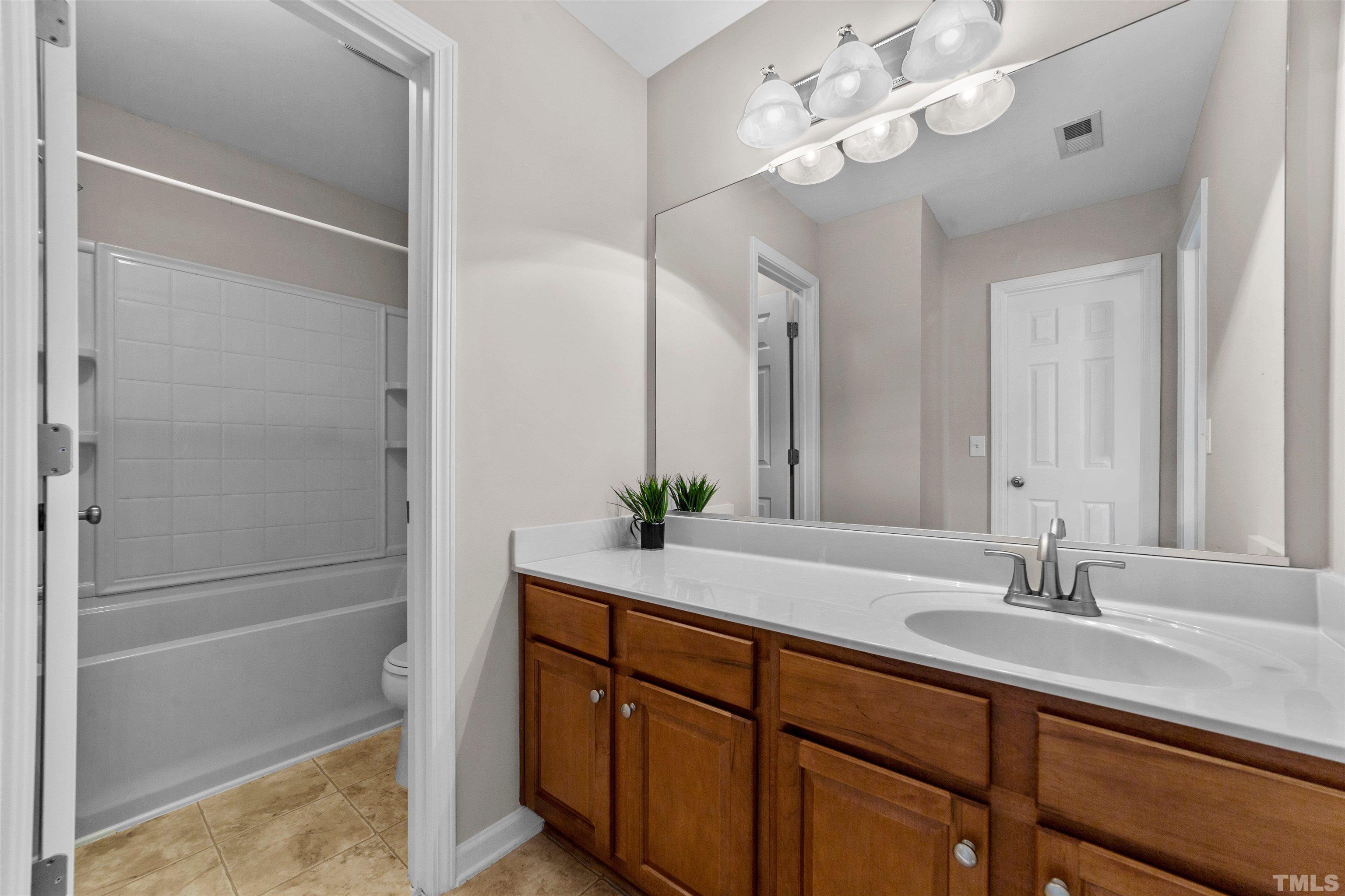 3029 Settle In Lane Raleigh, NC 27614 - Photo 14 of 16 Gallery Image 14
