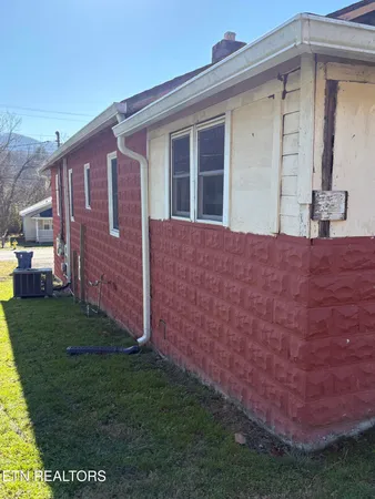 $79,900 | 417-a&b Avondale Avenue, Middlesboro, KY 40965