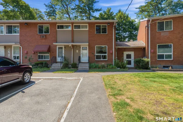 $175,000 | 173 Worth Avenue, Hamden, CT 06518