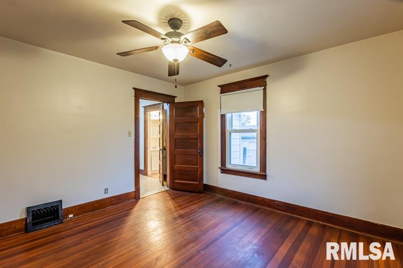 312 East Prairie Street Farmington, IL 61531 - Photo 16 of 23 Gallery Image 16