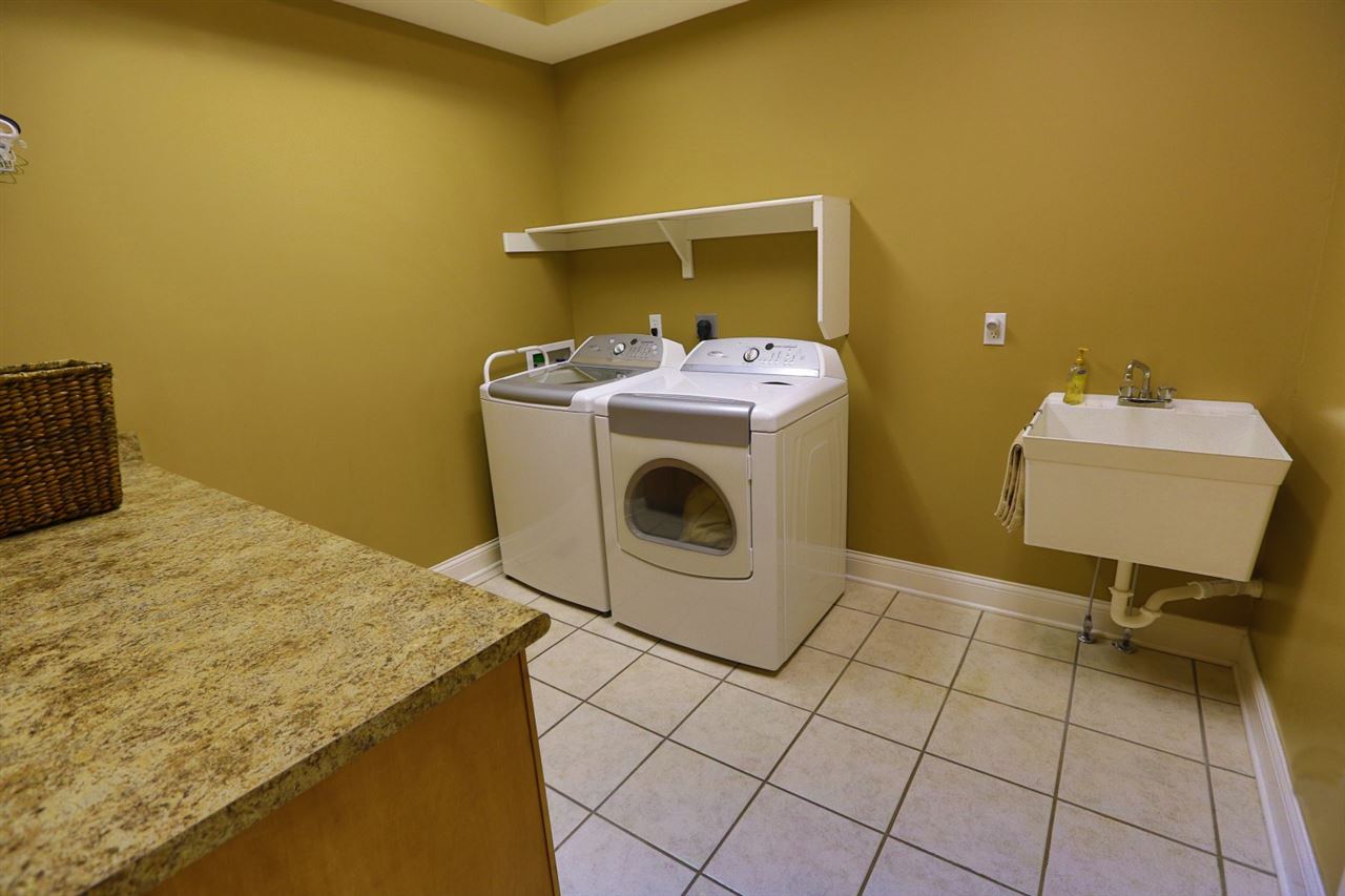 2136 Calais Road Fort Wayne, IN 46814 - Photo 27 of 36 Gallery Image 27