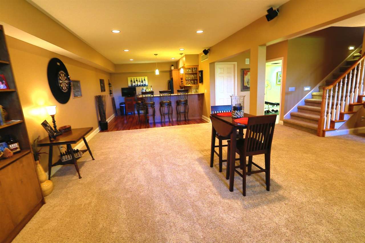 2136 Calais Road Fort Wayne, IN 46814 - Photo 33 of 36 Gallery Image 33