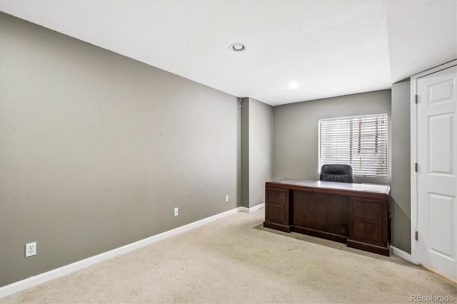 9654 Silverberry Circle Highlands Ranch, CO 80129 - Photo 36 of 50