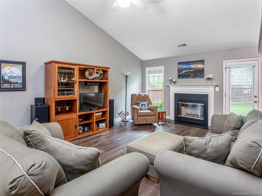 35 Dove Hollow Road Fletcher, NC 28732 - Photo 5 of 26 Gallery Image 5