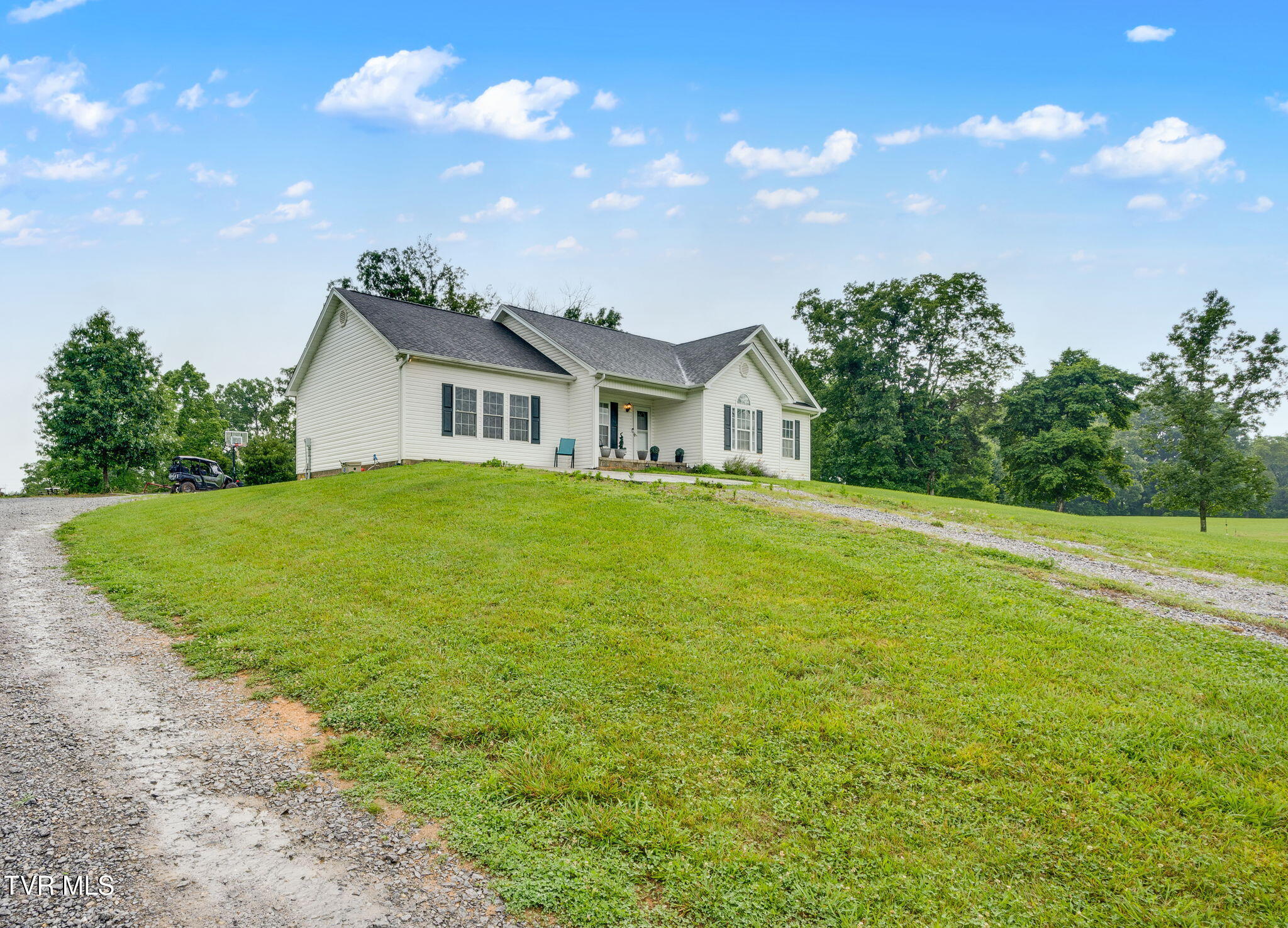 482 Kite Road Rogersville, TN 37857 - Photo 2 of 30 002