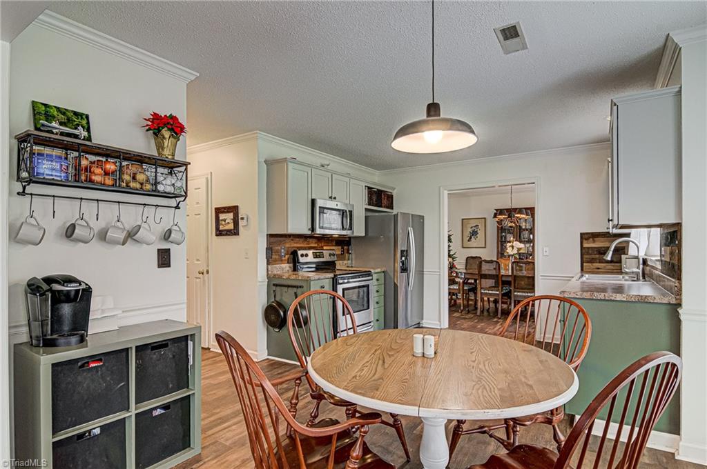 3323 Timberwolf Avenue High Point, NC 27265 - Photo 13 of 33 Gallery Image 13
