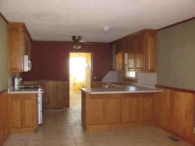 3703 Buffalo Road Summertown, TN 38483 - Photo 4 of 9 Gallery Image 4