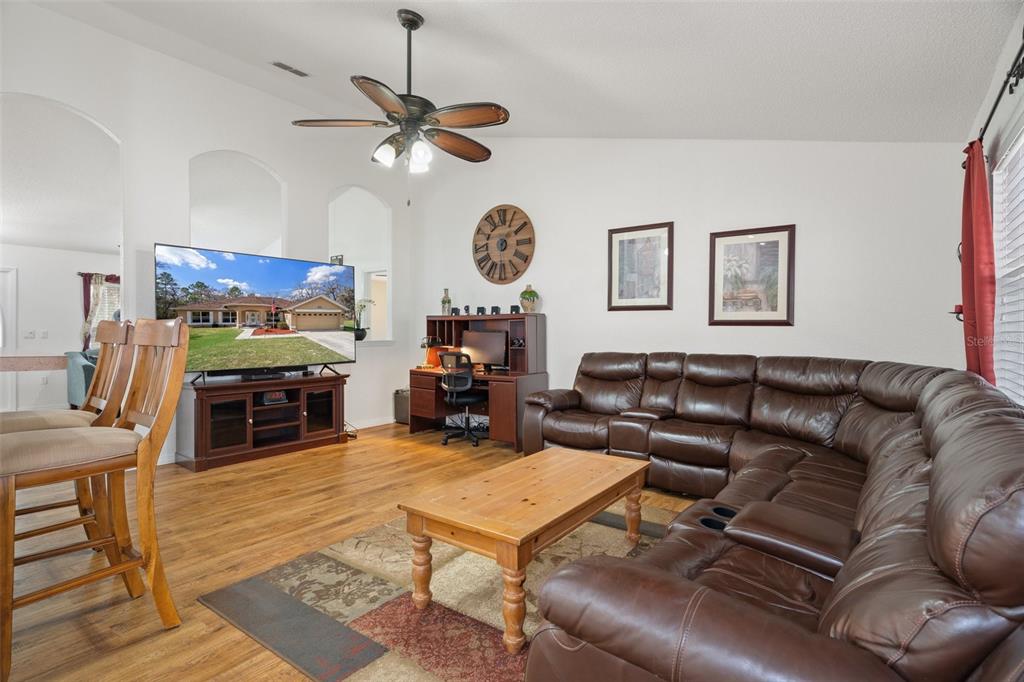 18279 Mairdale Road Weeki Wachee, FL 34614 - Photo 22 of 64