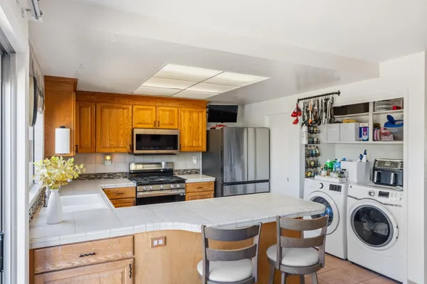 $775,000 | 19202 Creekside Lane, Salinas, CA 93908