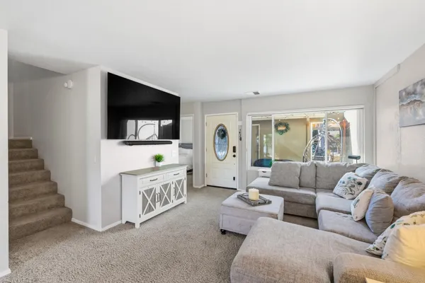 $775,000 | 19202 Creekside Lane, Salinas, CA 93908