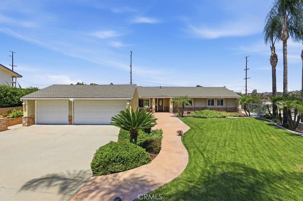 16540 Wagon Wheel Drive Riverside, CA 92506 - Photo 2 of 57