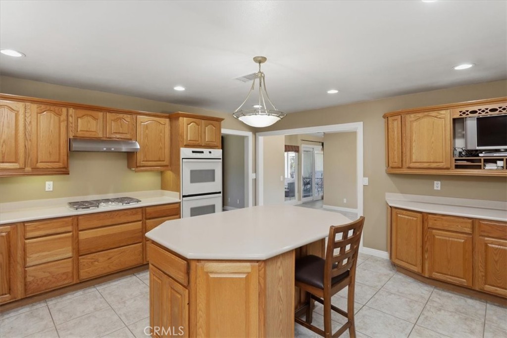 16540 Wagon Wheel Drive Riverside, CA 92506 - Photo 21 of 57