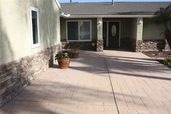 $3,800 | 16540 Wagon Wheel Drive, Riverside, CA 92506