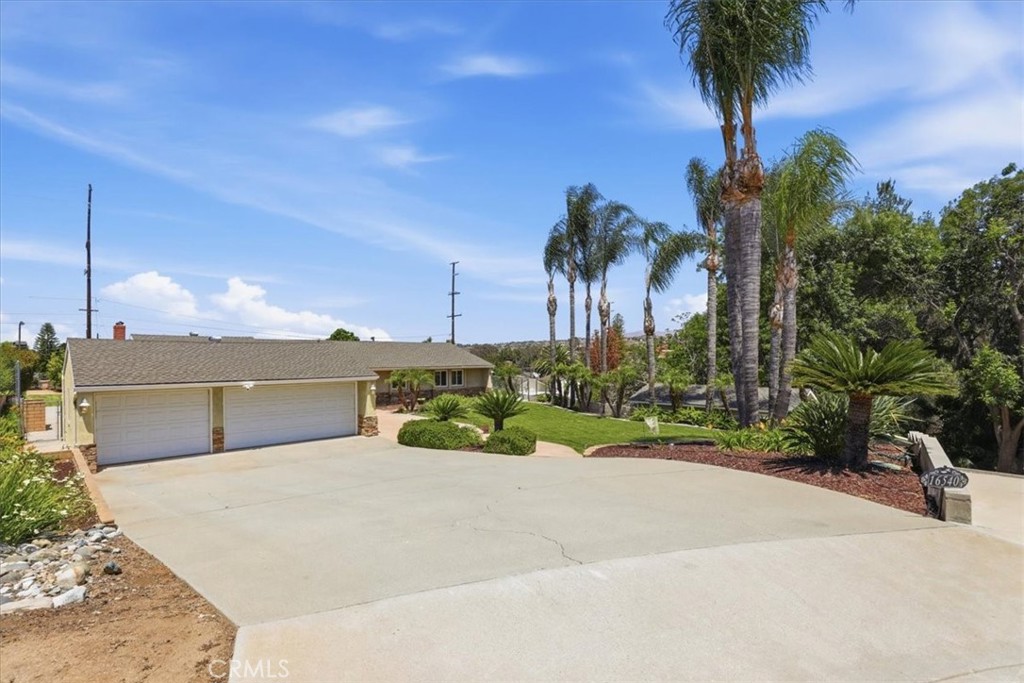16540 Wagon Wheel Drive Riverside, CA 92506 - Photo 9 of 57