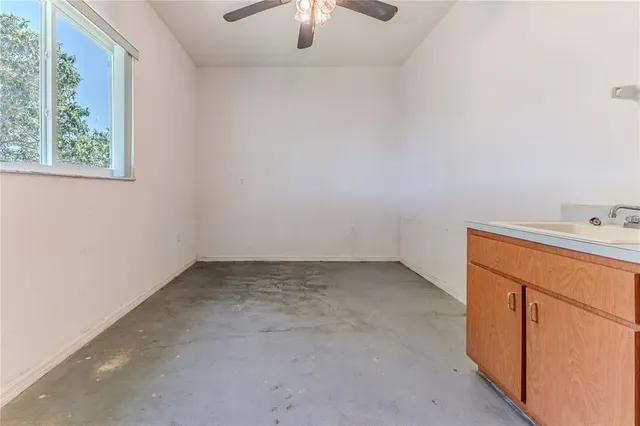 $1,250,000 | 13496 South Oakview Avenue, Floral City, FL 34436