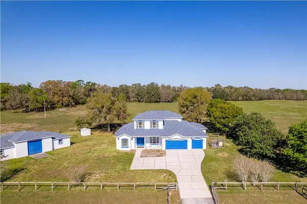 $1,200,000 | 13496 South Oakview Avenue, Floral City, FL 34436