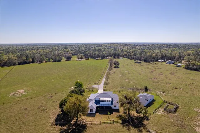 $1,250,000 | 13496 South Oakview Avenue, Floral City, FL 34436