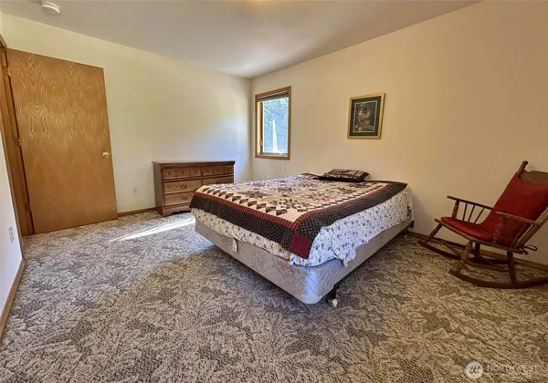 $650,000 | 122 Ridge View Drive, Randle, WA 98377