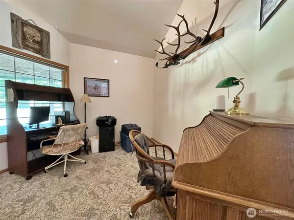 $650,000 | 122 Ridge View Drive, Randle, WA 98377