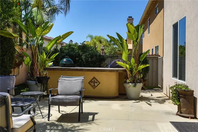 a outdoor view with a sitting space