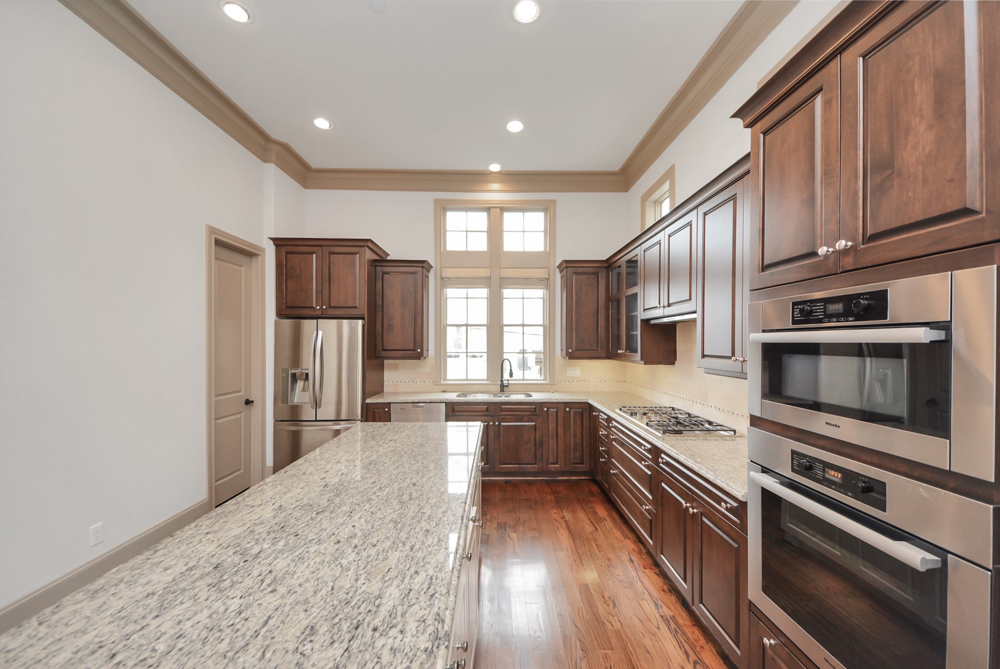 314 West Clay Street Houston, TX 77019 - Photo 17 of 44
