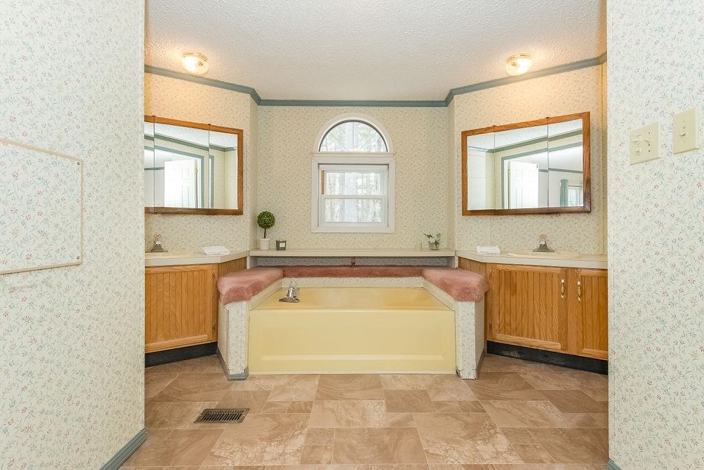 139 Townhouse Road Milton, NH 03851 - Photo 18 of 36 Gallery Image 18