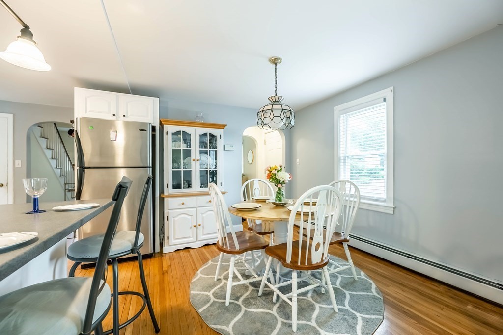 6 Berkeley Road North Andover, MA 01845 - Photo 8 of 29 Gallery Image 8