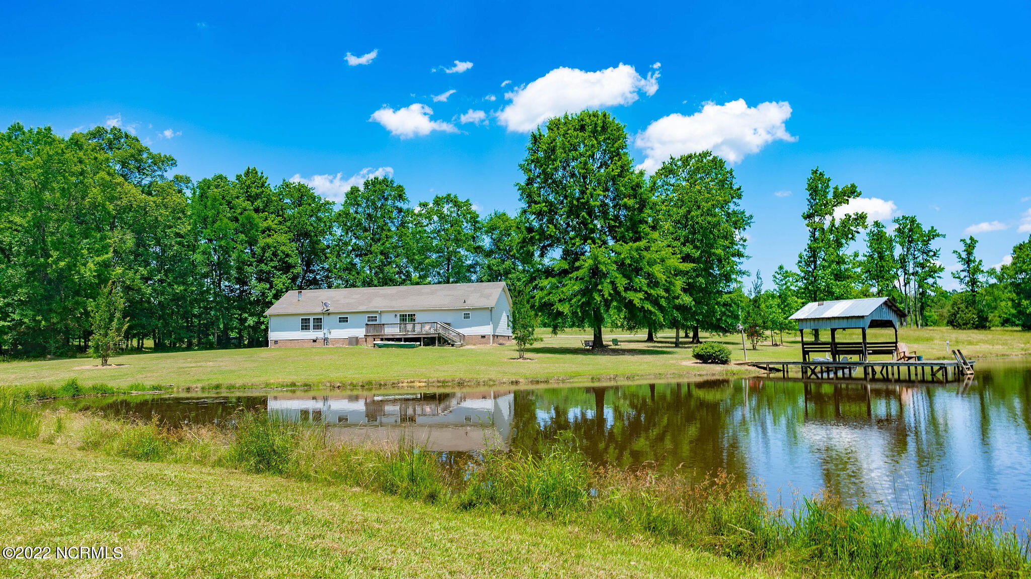 295 Kennedy Road Eagle Springs, NC 27242 - Photo 11 of 44 MOC01942