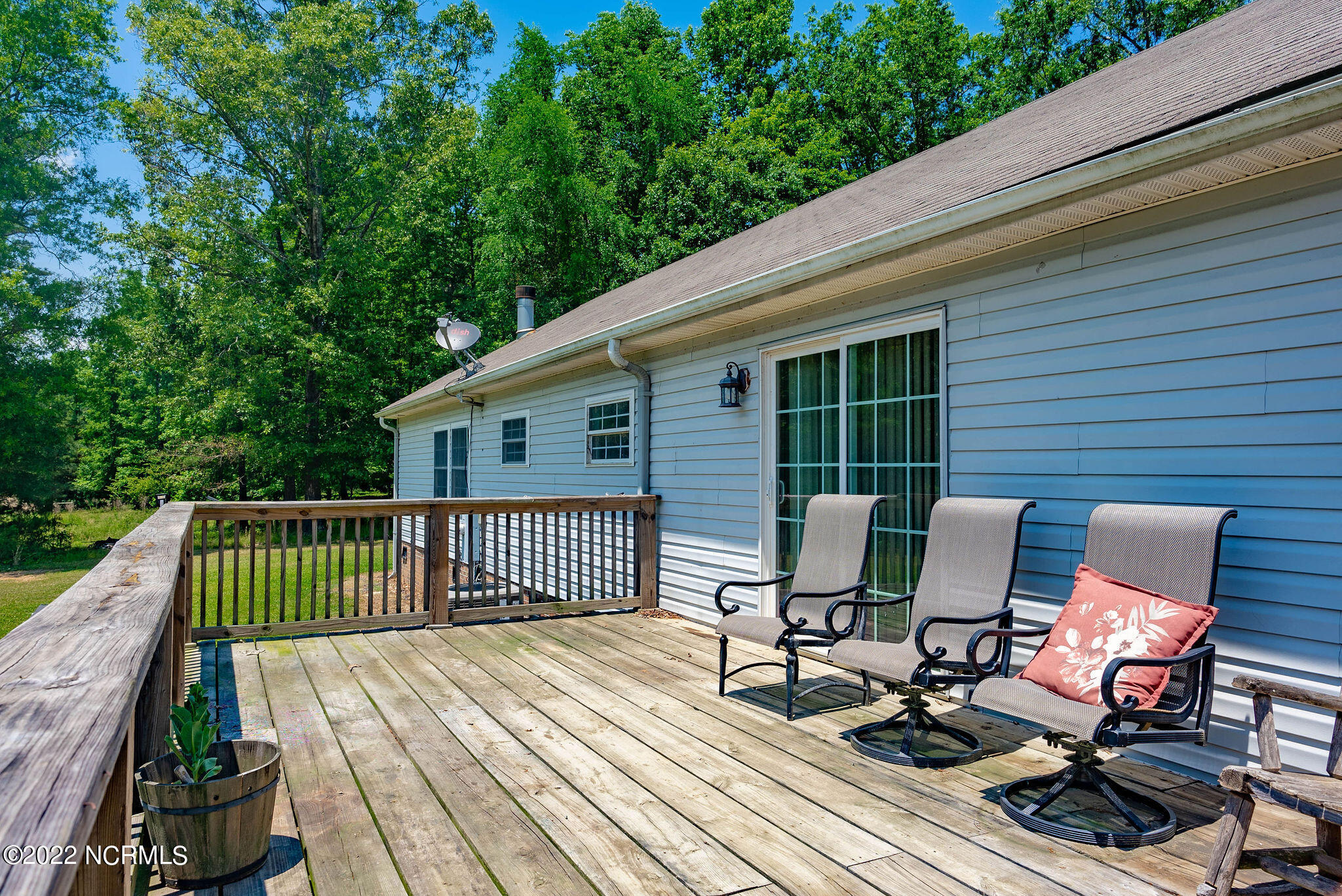 295 Kennedy Road Eagle Springs, NC 27242 - Photo 13 of 44 MOC01944