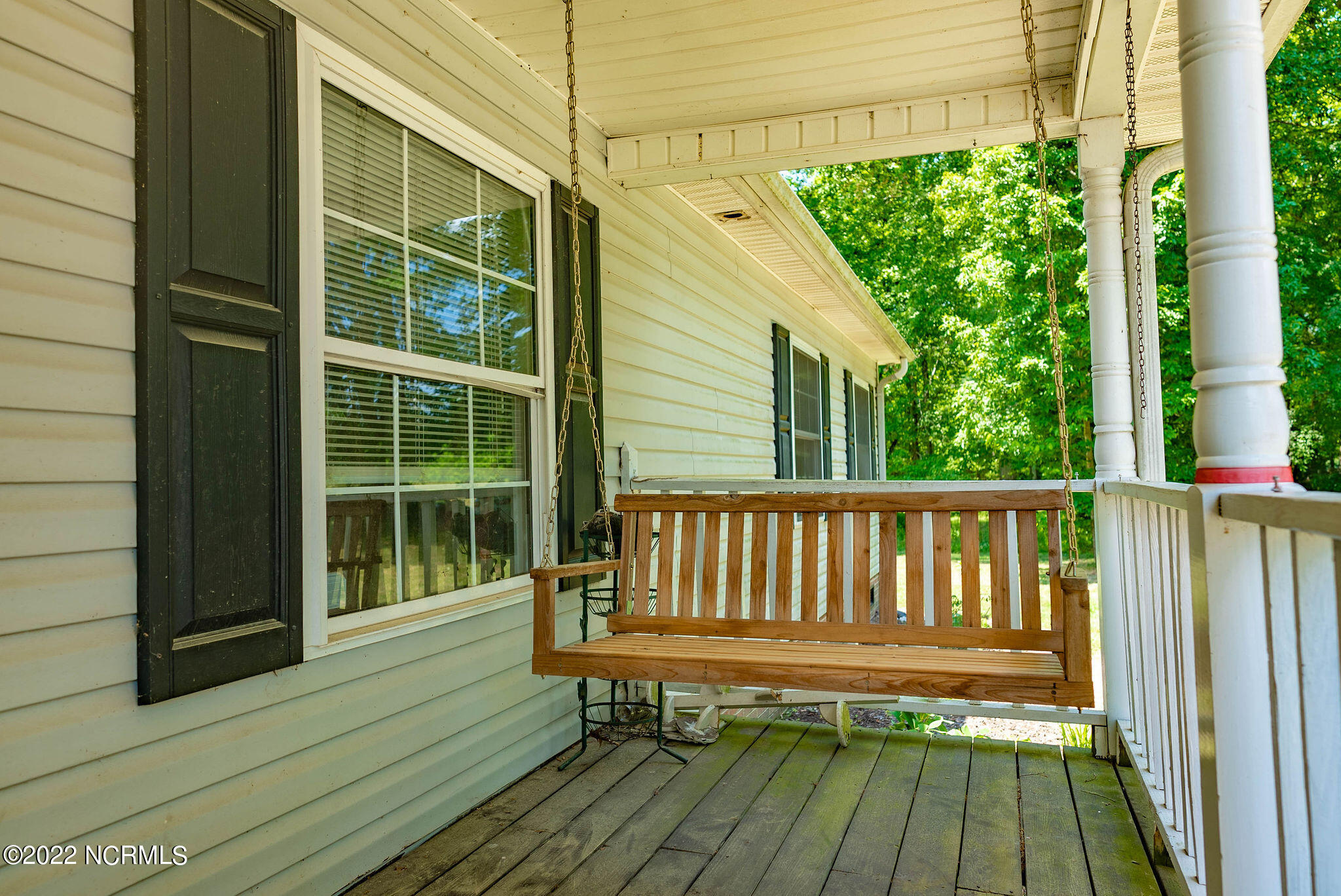 295 Kennedy Road Eagle Springs, NC 27242 - Photo 4 of 44 MOC01935