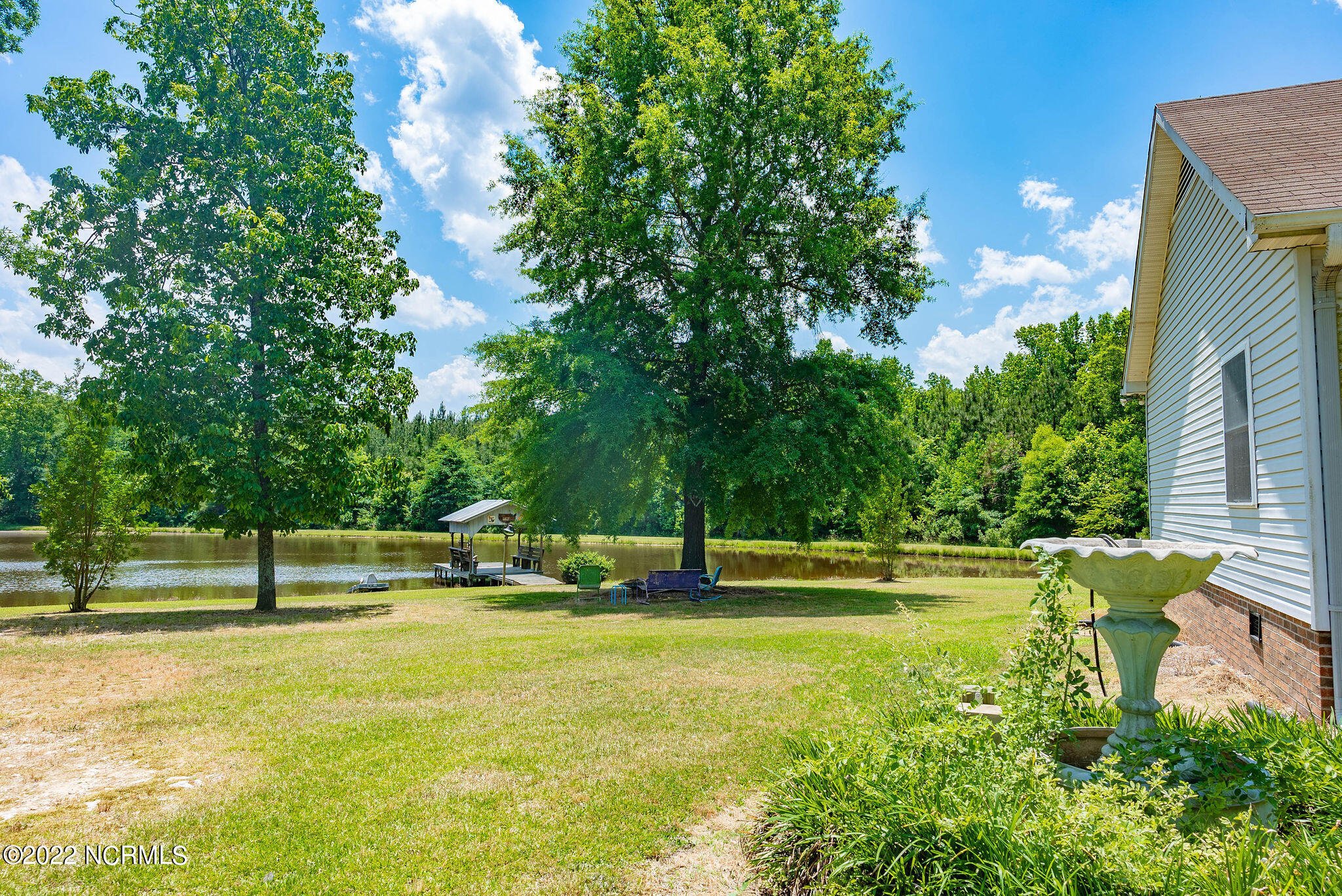 295 Kennedy Road Eagle Springs, NC 27242 - Photo 6 of 44 MOC01937