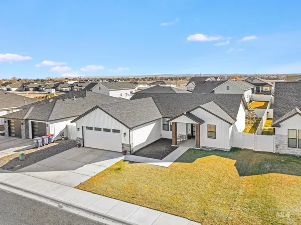 $455,000 | 1231 Frank Henry Road, Twin Falls, ID 83301