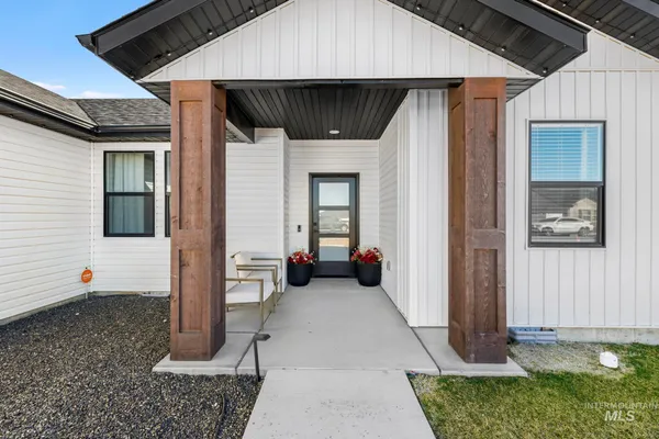 $455,000 | 1231 Frank Henry Road, Twin Falls, ID 83301