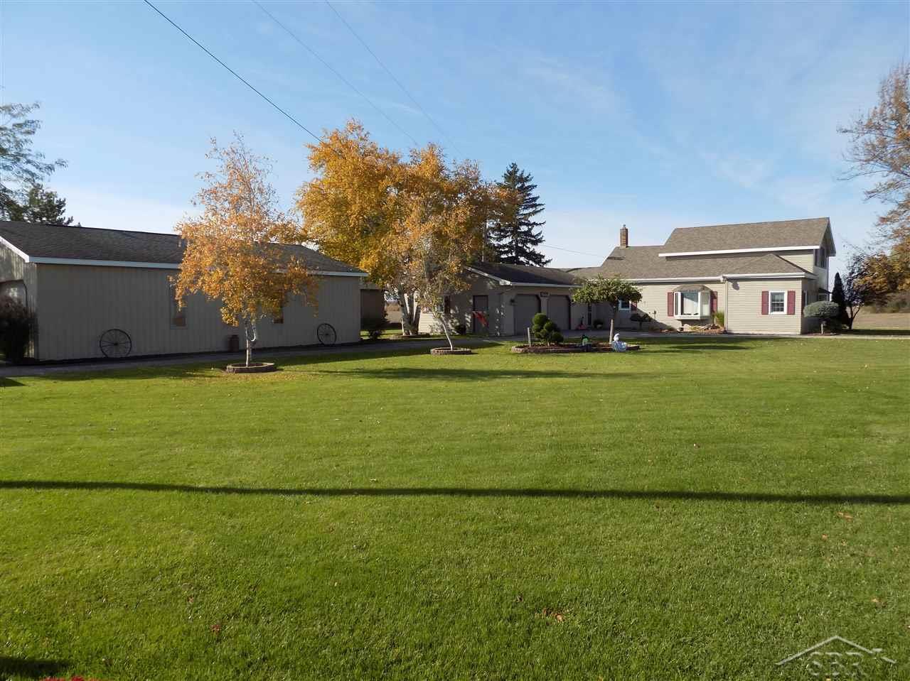 11970 East Holland Road Frankenmuth, MI 48734 - Photo 23 of 36 31364301-22.JPG
