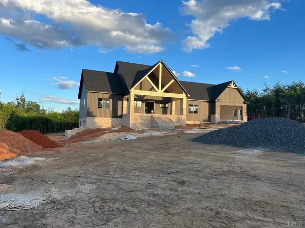 $699,999 | 13044 South Constitution Route, Scottsville, VA 24590