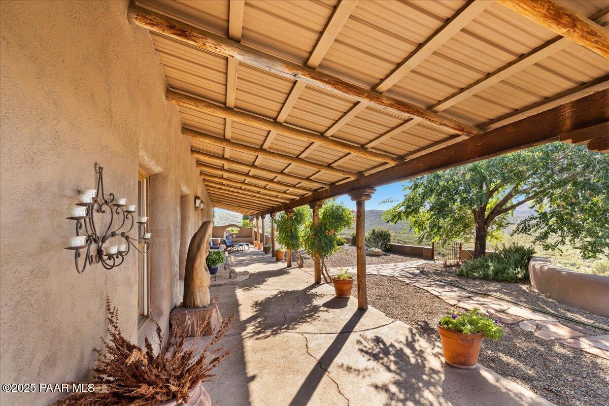 18300 Peacemaker Drive Dewey, AZ 86327 - Photo 16 of 47 03-L7A7740