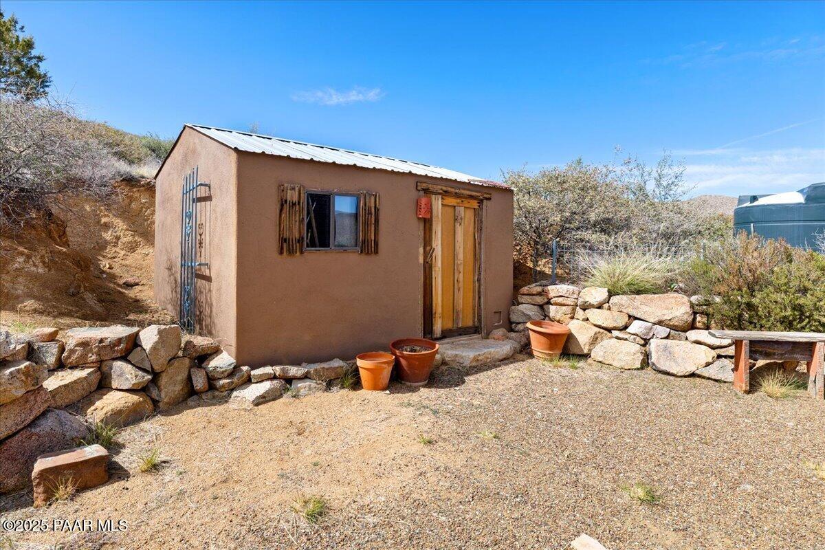 18300 Peacemaker Drive Dewey, AZ 86327 - Photo 45 of 47 40-Shed