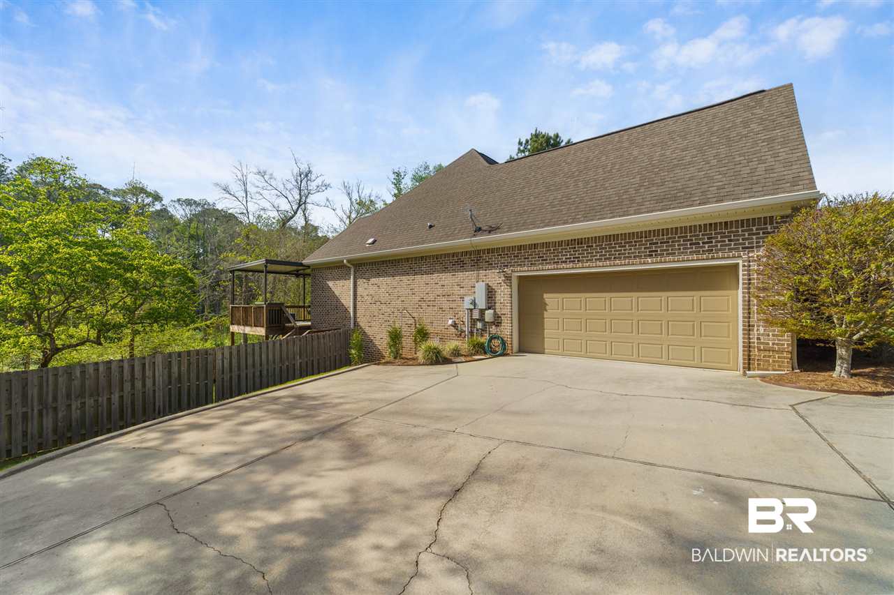 24011 Trowbridge Court Daphne, AL 36526 - Photo 4 of 32 Side Facing Double Garage