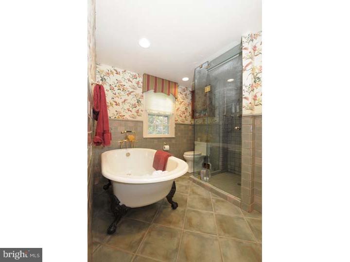 417 Leopard Road Berwyn, PA 19312 - Photo 15 of 25 Master Bathroom