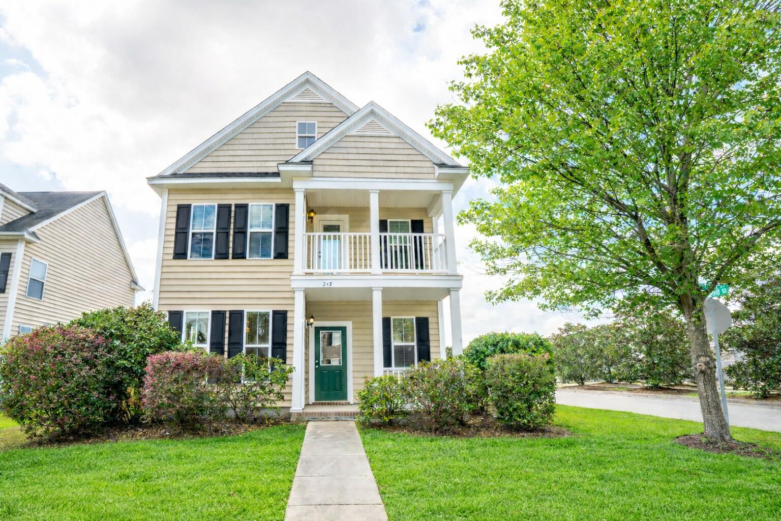 243 Cameron Street Summerville, SC 29486 - Photo 1 of 46 FRONT OF HOUSE