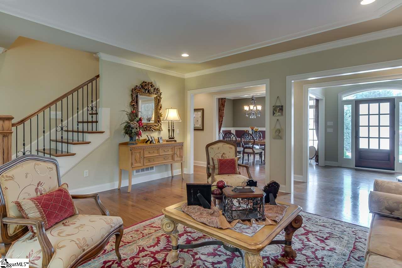 605 Foxcroft Road Greenville, SC 29615 - Photo 6 of 35 Gallery Image 6