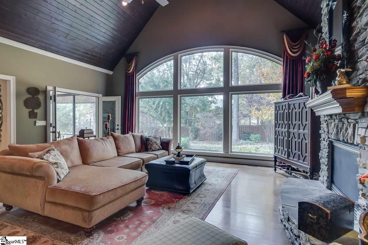 605 Foxcroft Road Greenville, SC 29615 - Photo 9 of 35 Gallery Image 9
